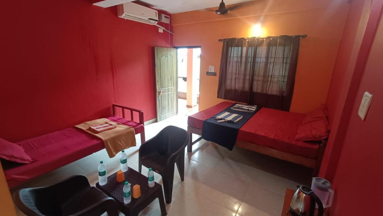The Boss House Hotell Arambol Exteriör bild
